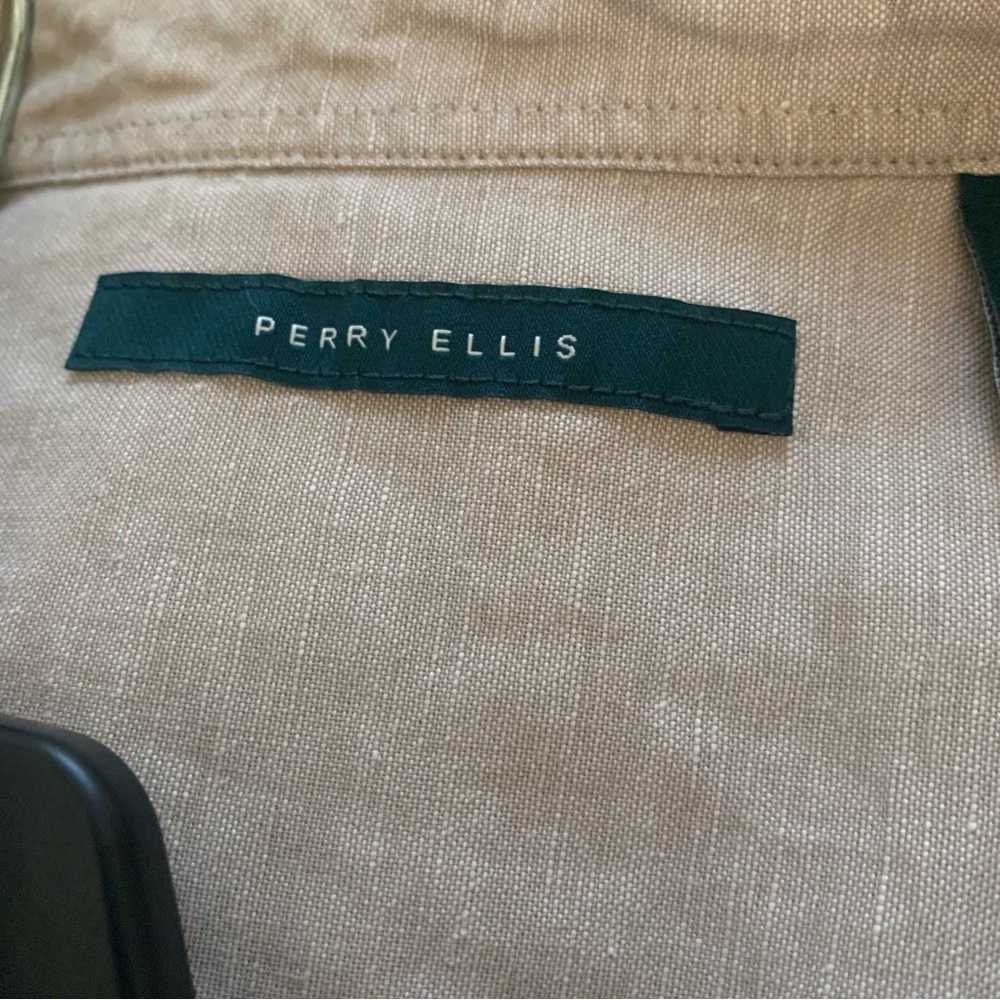 Men’s Perry Ellis Linen Blend Short Sleeve Button-Down Shirt - Picture 3 of 6